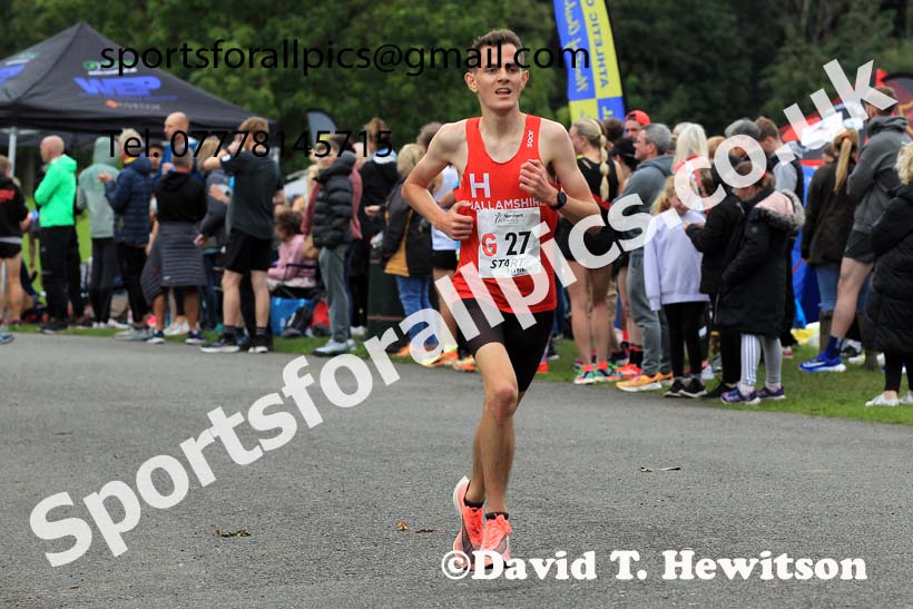 Senior mens Northern 6 Stage Relay, 2023 Northern 6 and 4 Stage Relays and Youngsters, Birkenhead Park, Wirral.  Photo: David T. Hewitson/Sports for All Pics